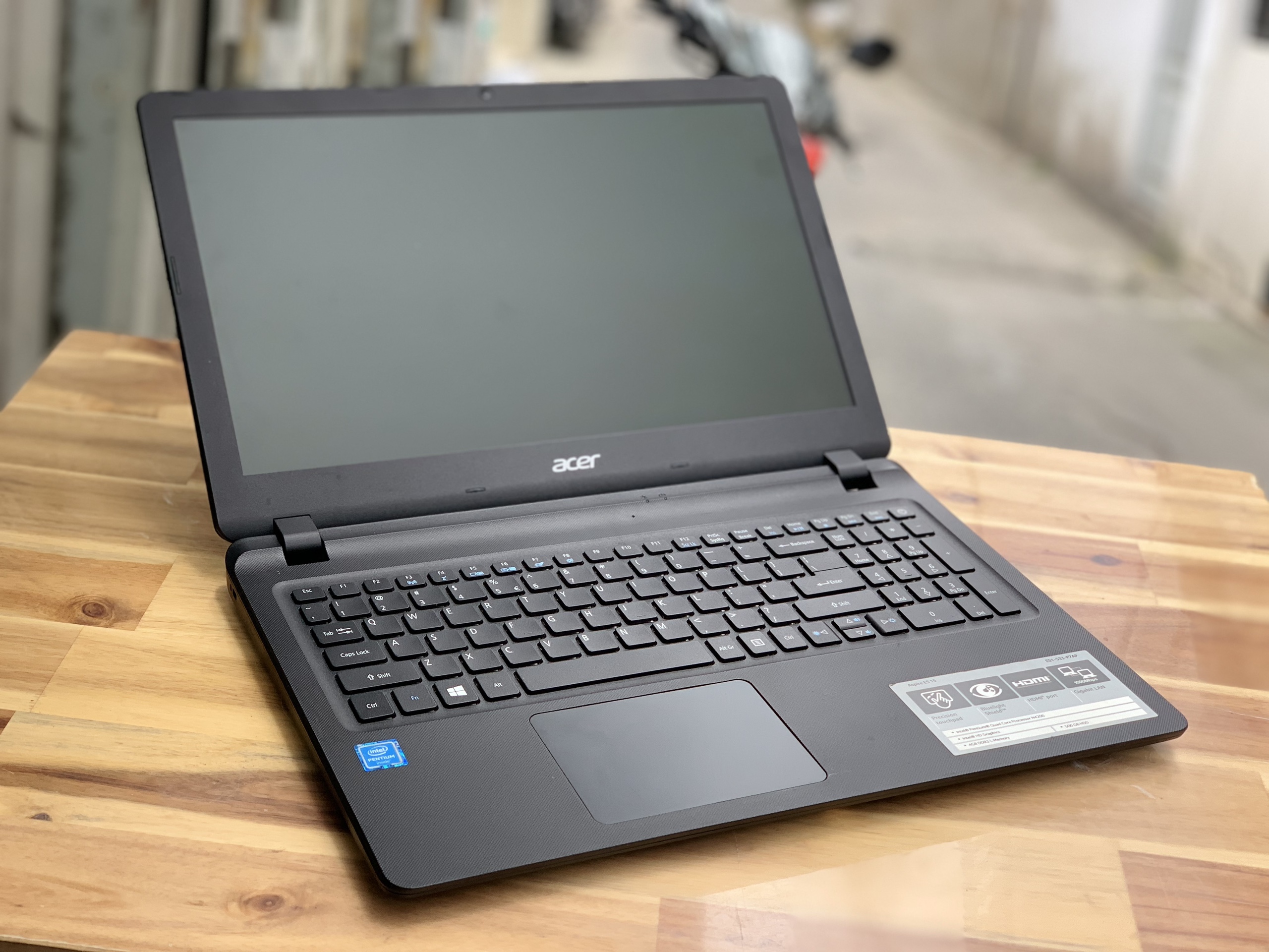 Laptop Acer Aspire Ultrabook ES1-531, N3710 4G 500G 15inch Pin khủng 3 ~ 6h Like new Giá rẻ3