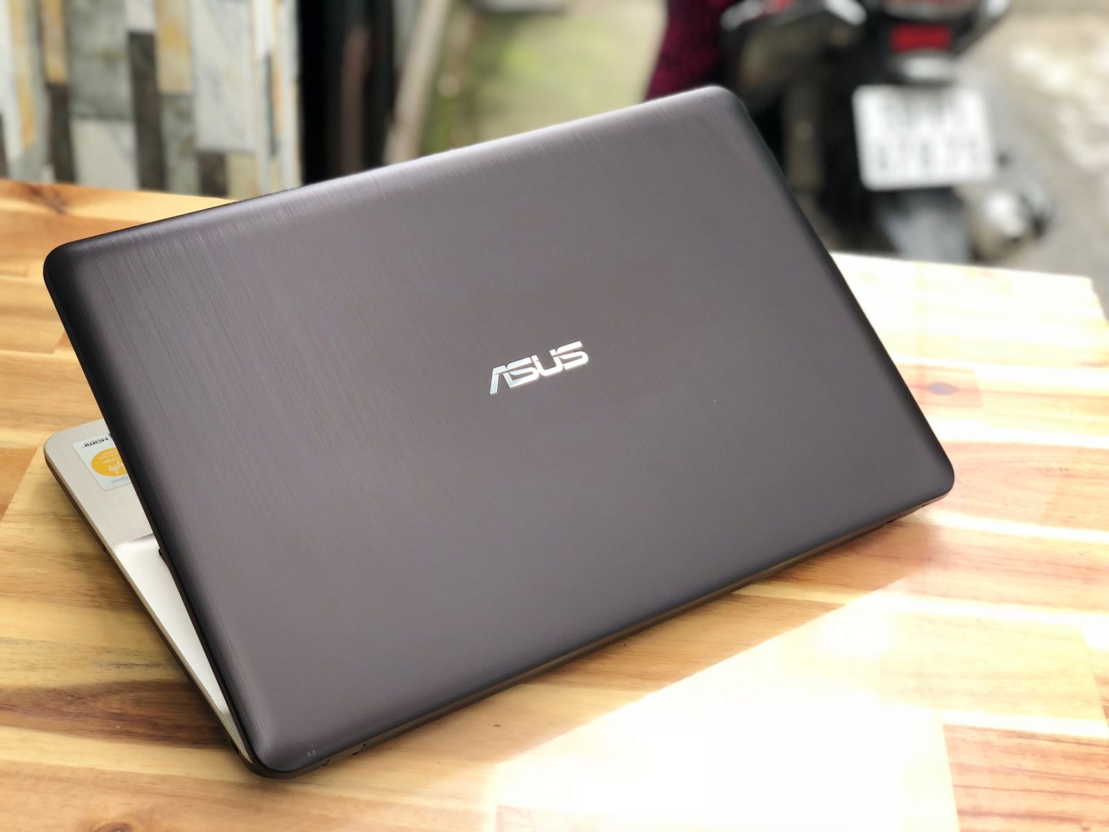 Laptop Asus Vivobook X541UV/ i5 6198DU/ 8G/ SSD128+320/ GT920MX/ Win 10/ 15in/ Giá rẻ4