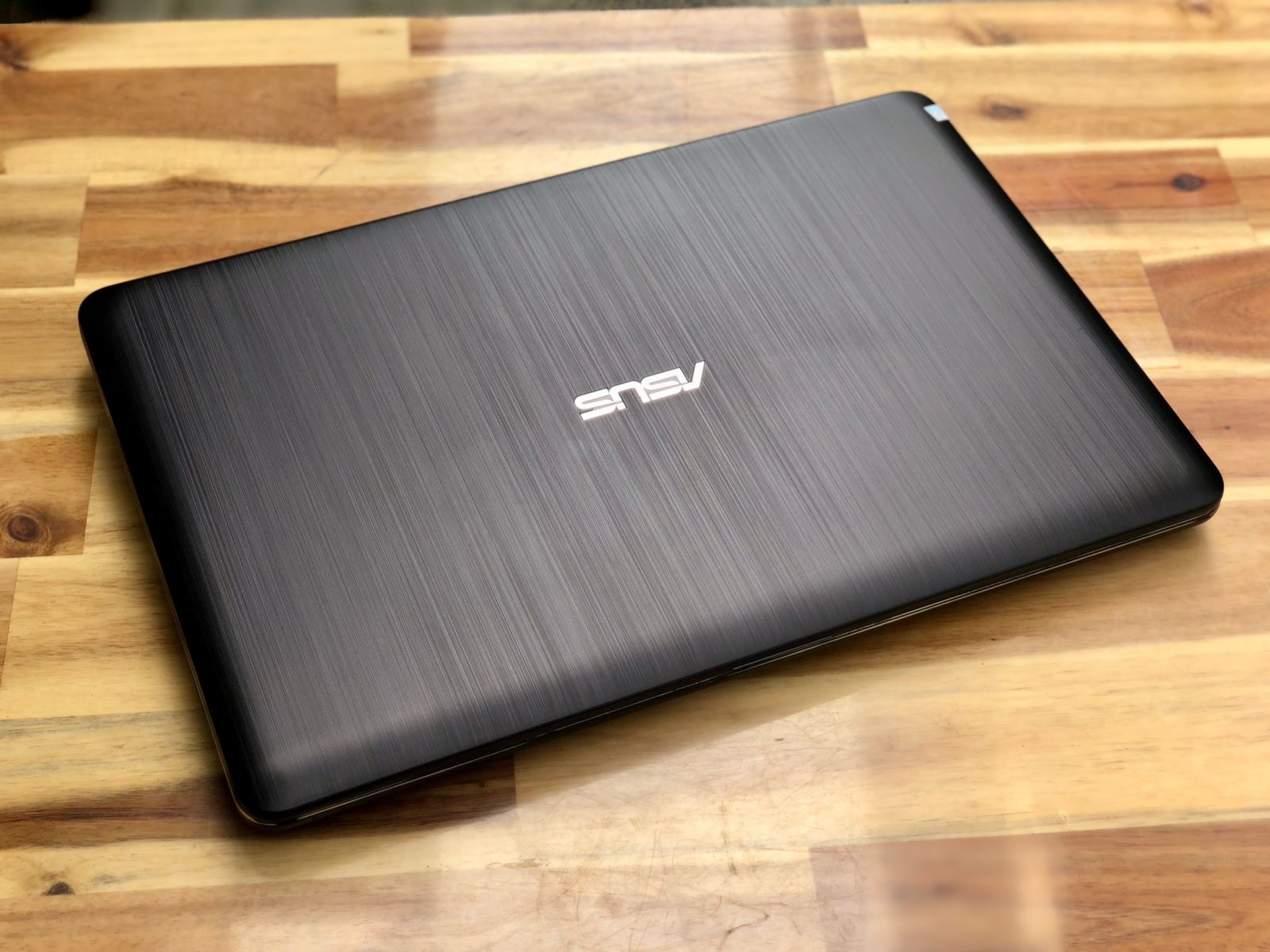 Laptop Asus A540UPR, i7 8550U 8CPUS 8G SSD240 Vga rời Full HD Like New Giá rẻ2