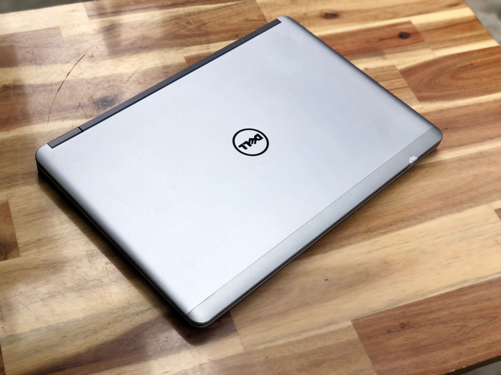 Laptop Dell Latitude E7440/ i7 4600U/ 8G/ SSD/ 14.0in/ Vỏ Nhôm/ Ultrabook/ Siêu Bền/ Gập 180 Độ/ Giá rẻ4