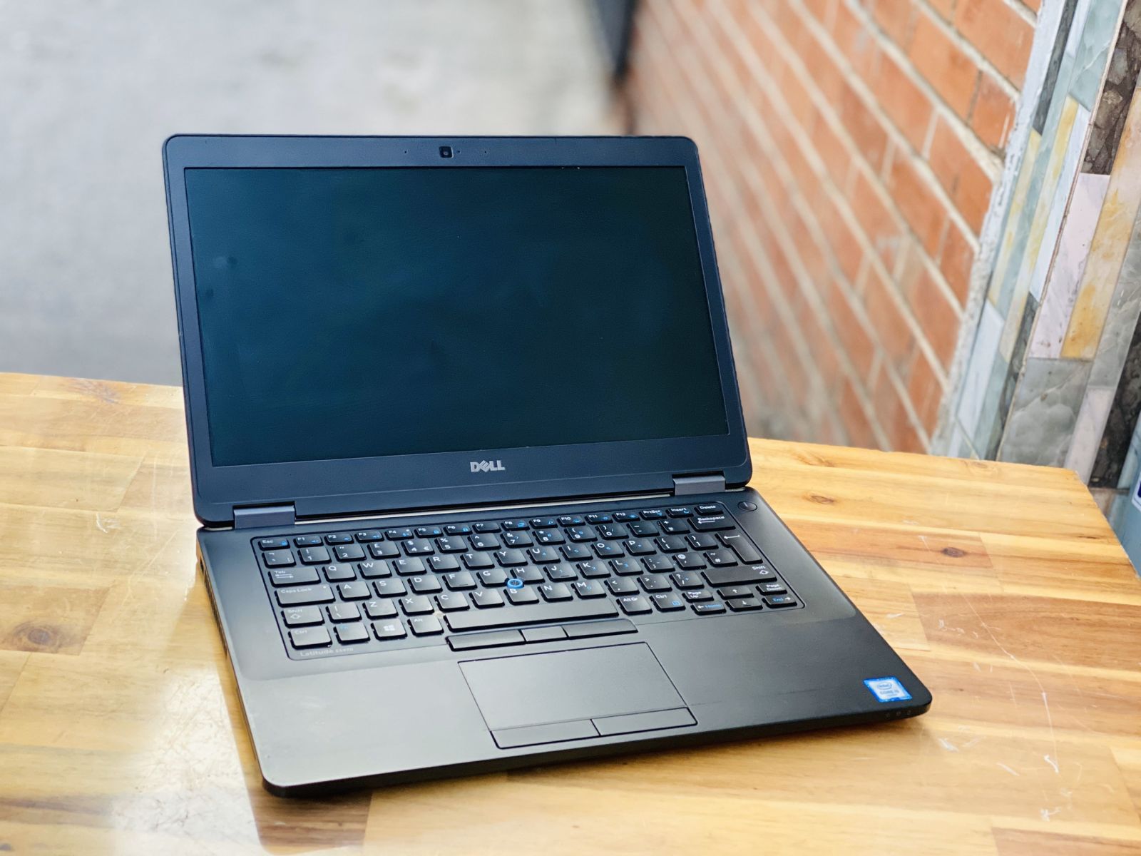 Laptop Dell Latitude E5470, i5 6300U 8G SSD256 Đèn Phím Đẹp Keng Zin Giá rẻ1