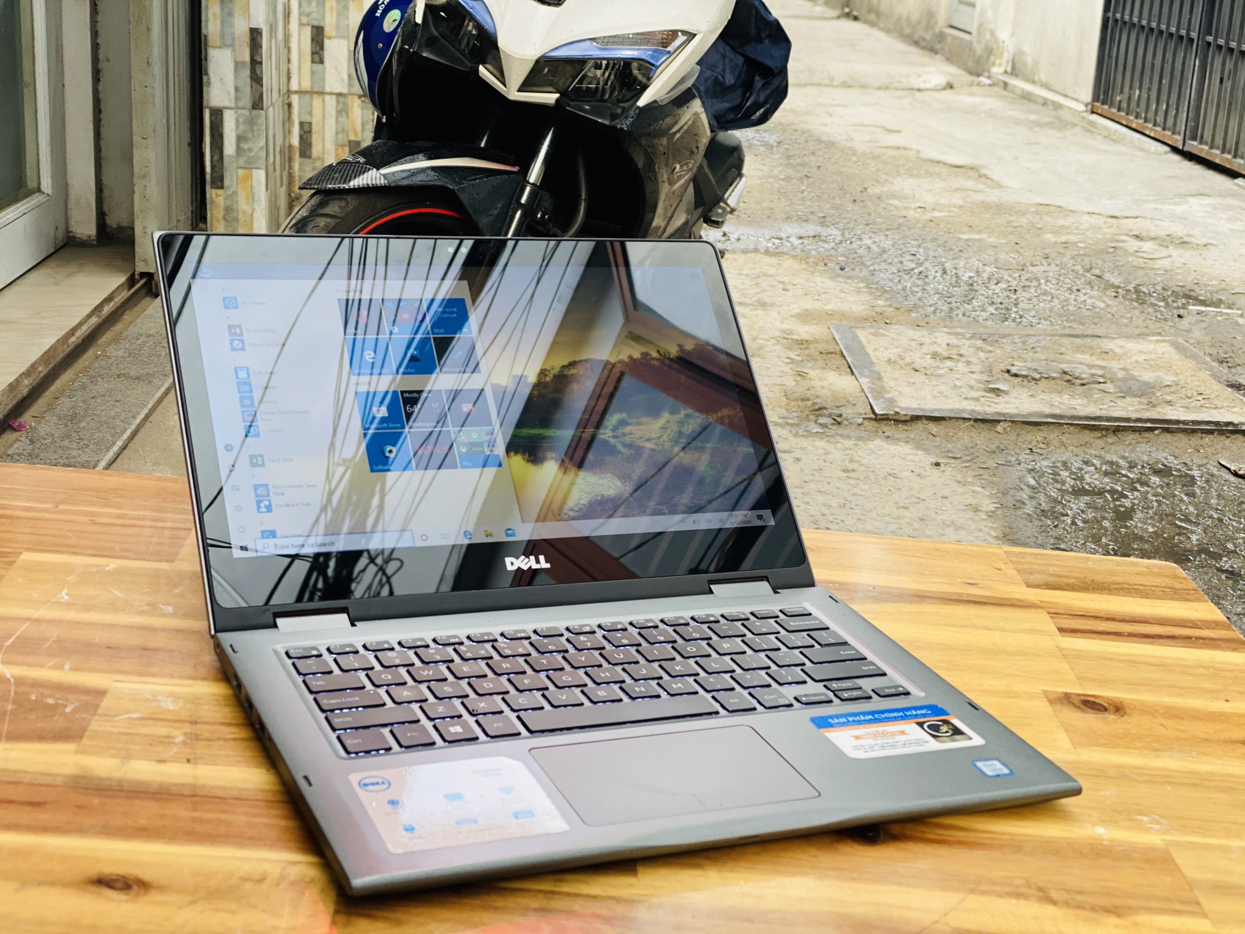 Laptop Dell Inspiron 5379, i5 8250U 8G SSD256 Full HD Đèn phím Touch Xoay 360 độ Giá rẻ1