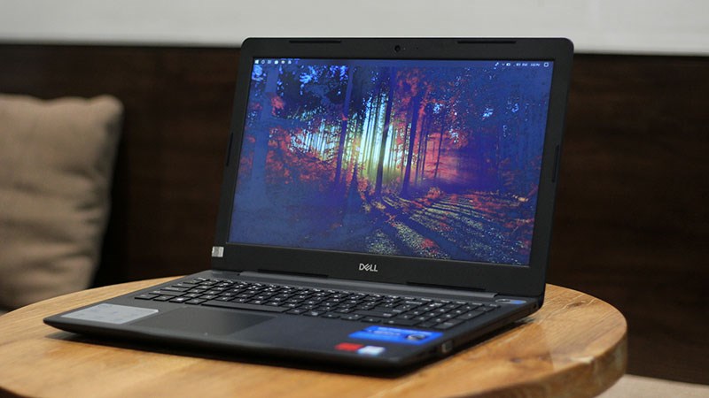 Laptop Dell Vostro 3580, i5 8265 8CPUS/ SSD240 - 1000G/ 15in/ Finger/ Win 10/ Giá rẻ3