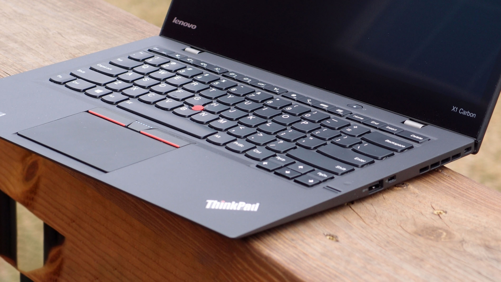 Laptop Lenovo Thinkpad X1 Carbon Gen 3/ i7 5600U/ 8G/ SSD256/ 14in/ Win 10/ Giá rẻ1