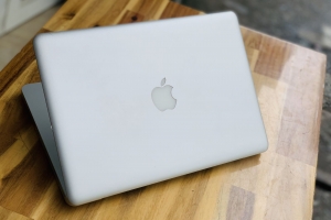 Macbook Pro 13,3in MD101, i5 SSD128-500G Đèn phím Đẹp zin 100% Giá rẻ