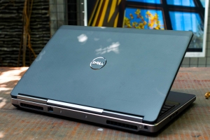 Laptop Dell Precision 7520/ Laptop Chuyên Render 3D Đồ Họa